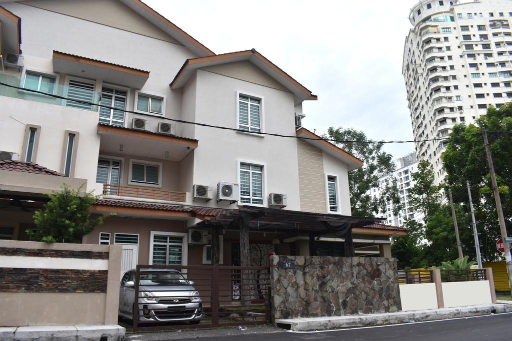 Villa 67 First Island Bukit Jambul Esterno foto